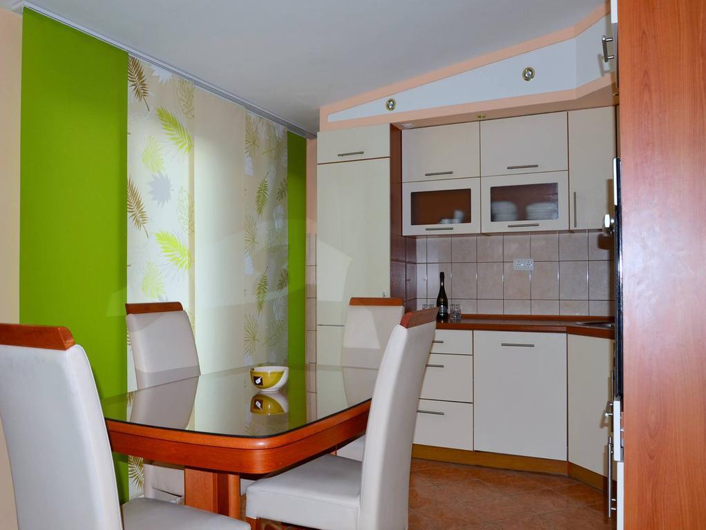 Apartman Julienne Kaštela Værelse billede