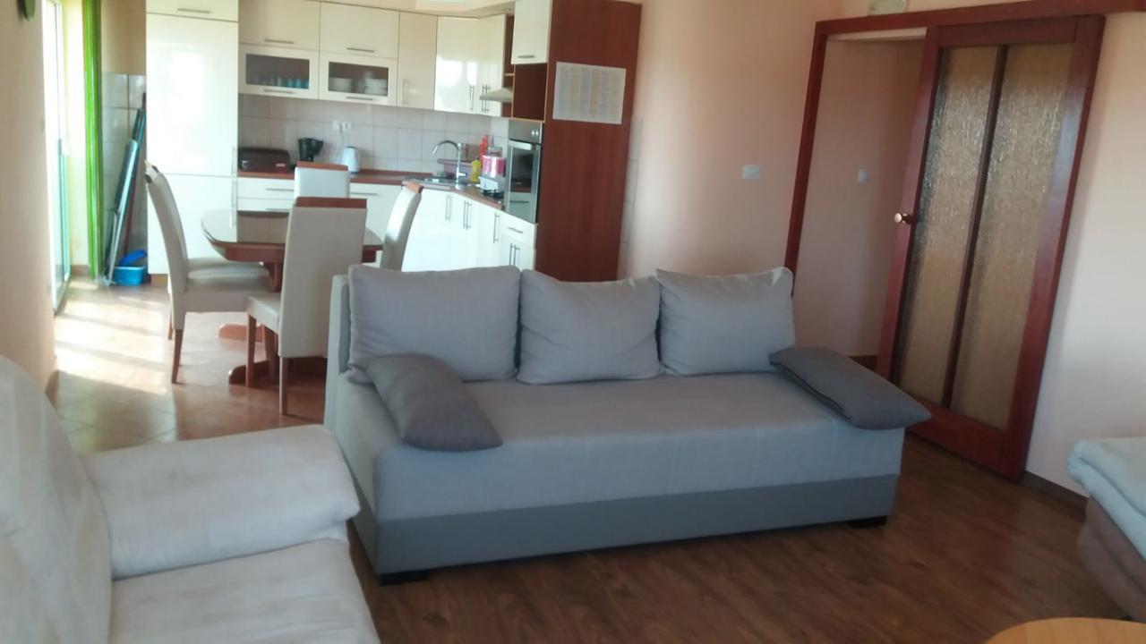 Apartman Julienne Kaštela Eksteriør billede